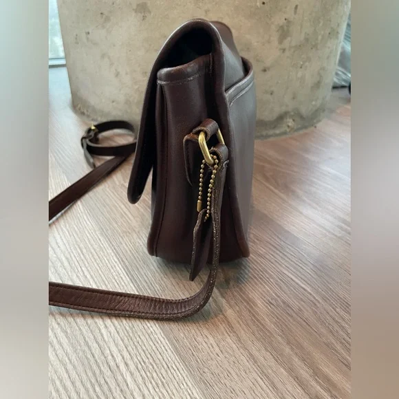 Vintage Coach City Bag Mahogany Flap Crossbody 9790 - Picture 5 of 12